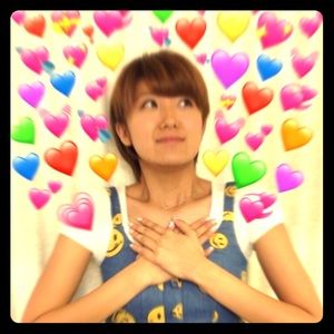 Meet your Posher, Camille